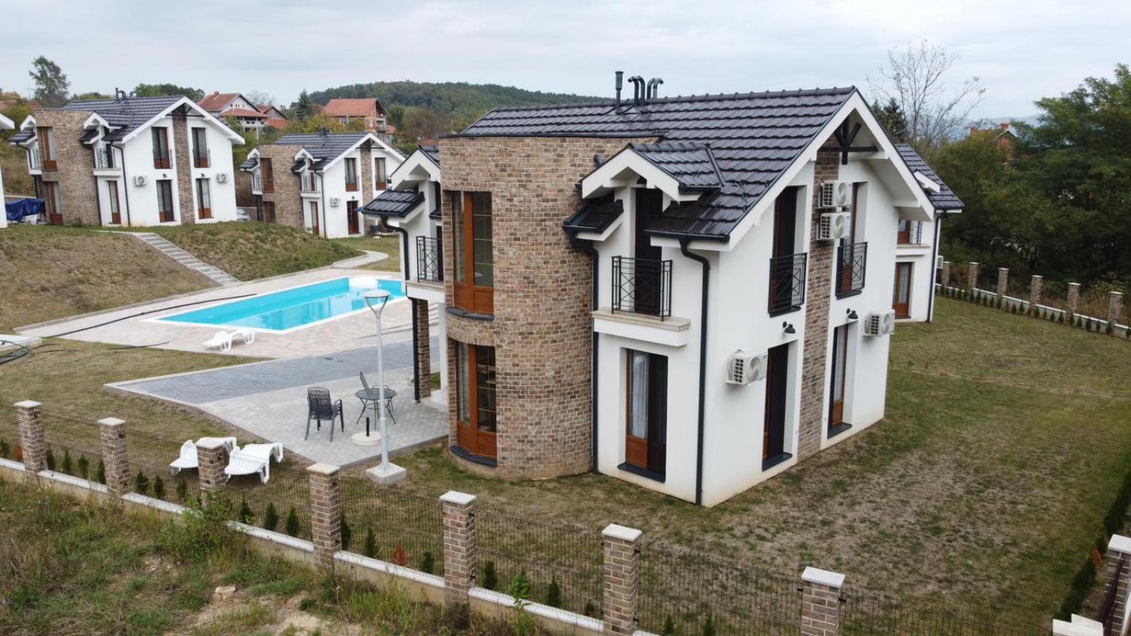 Vrnjačka BanjaCrown House公寓式酒店 外观 照片