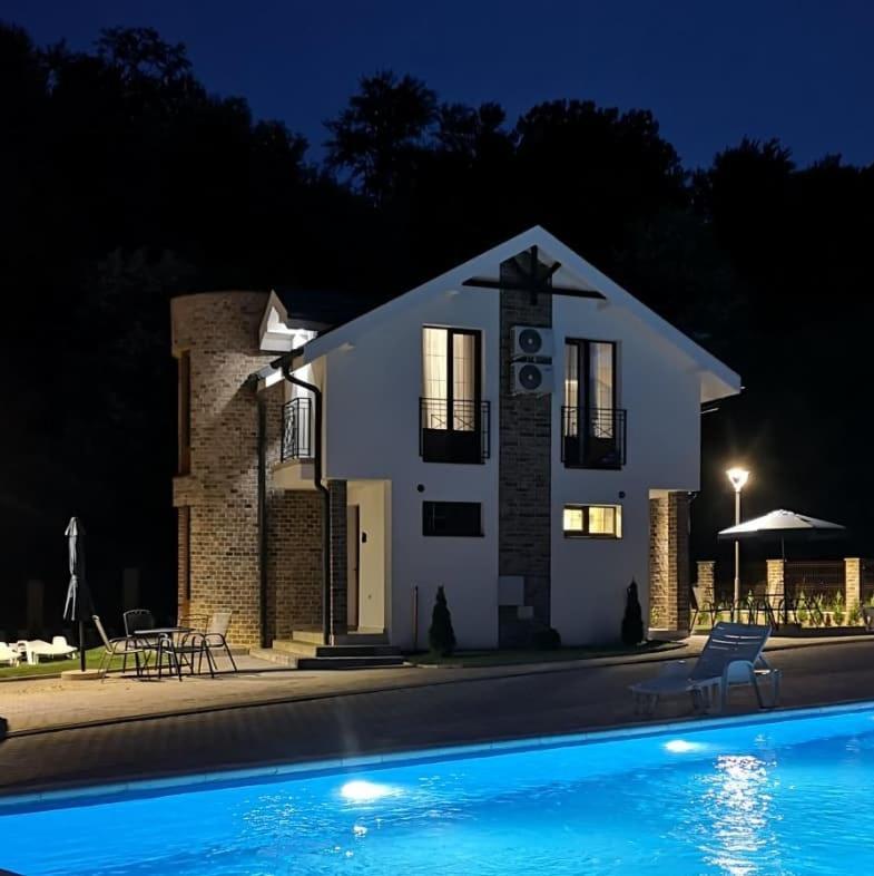 Vrnjačka BanjaCrown House公寓式酒店 外观 照片