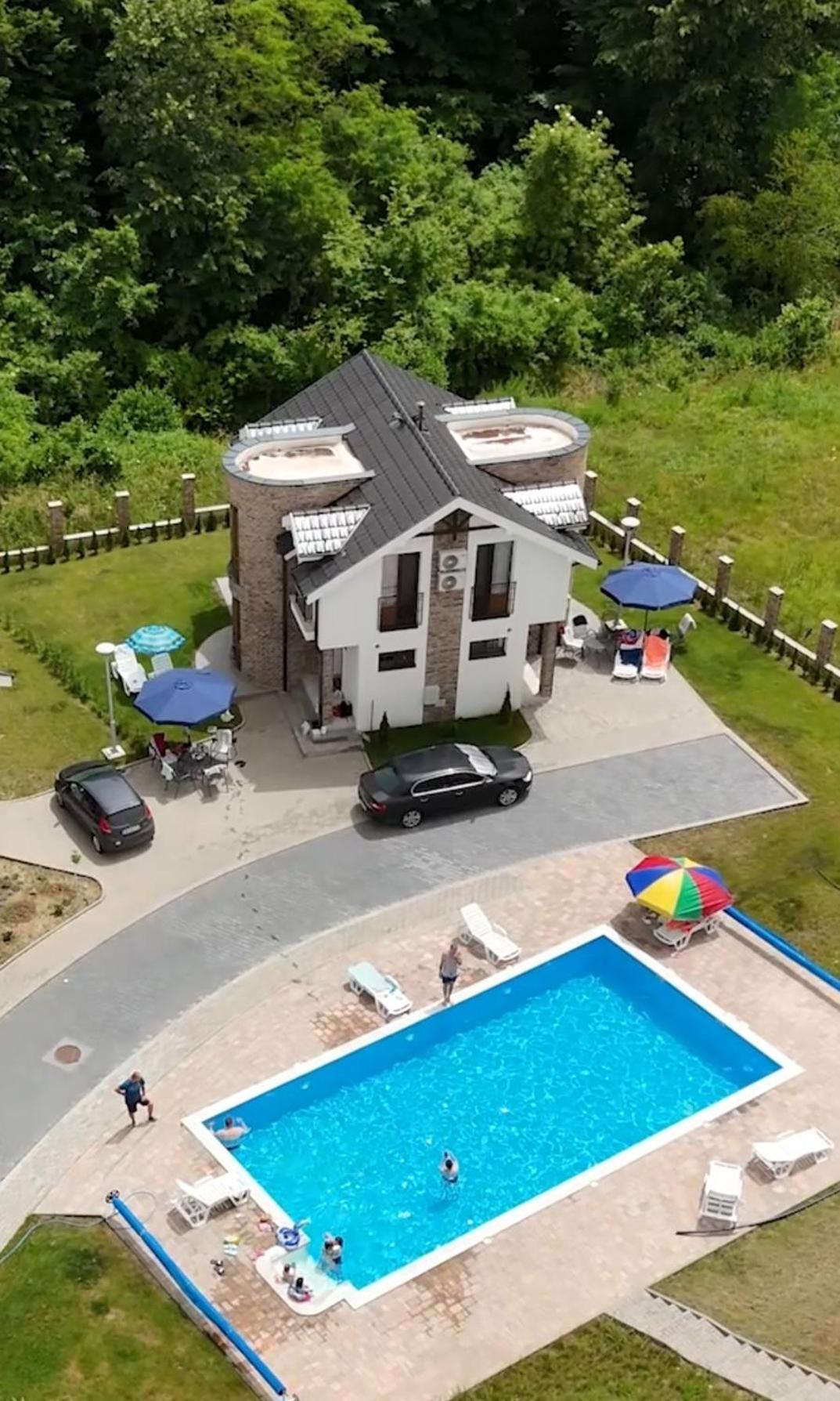 Vrnjačka BanjaCrown House公寓式酒店 外观 照片